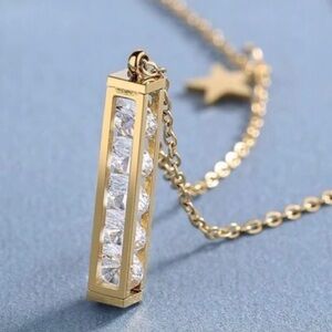 “Crystal Tower” Clear Swarovski Loose Stacked Caged Gold Bar Star Steel Necklace
